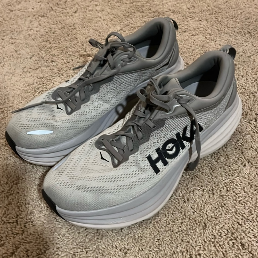 Men’s HOKA Bondi 8 | size 12 D